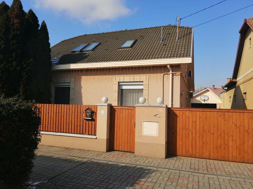 Elza Apartman Makó エクステリア 写真